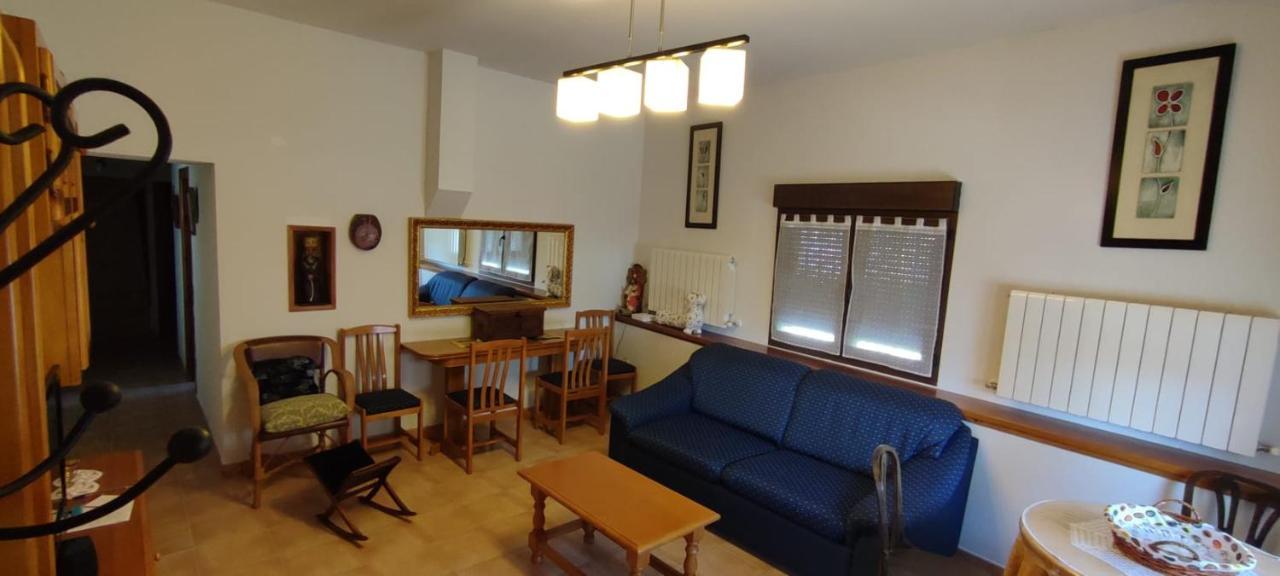 Casa De Los Abuelos Ortigosa del Monte エクステリア 写真