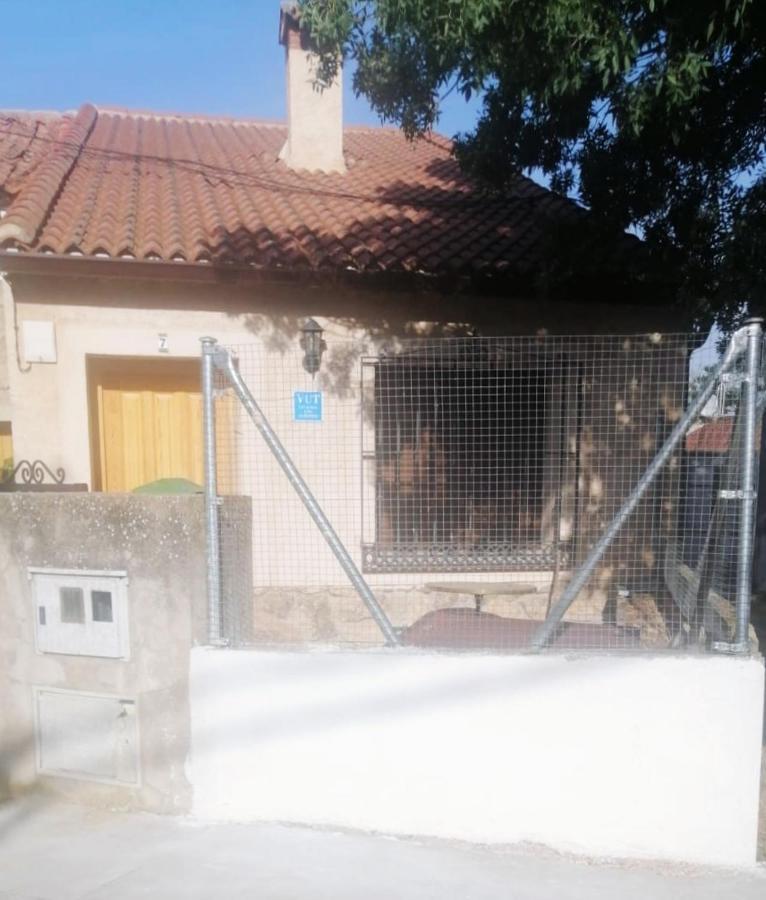 Casa De Los Abuelos Ortigosa del Monte エクステリア 写真
